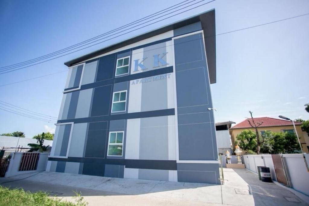 K&K Apartment 邦帕利 外观 照片